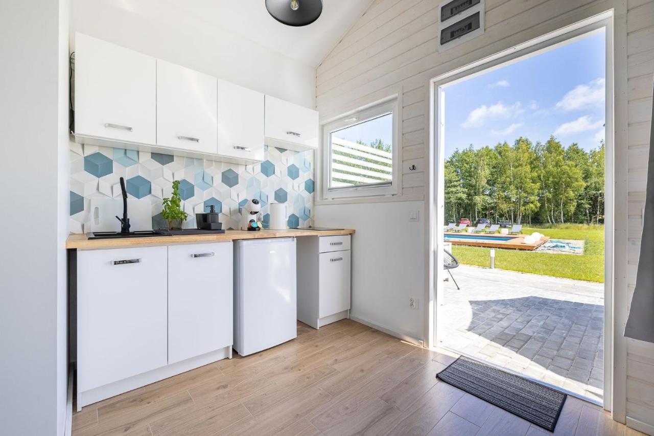 Lumi Resort Domki Letniskowe Z Podgrzewanym Basenem Rewal Εξωτερικό φωτογραφία
