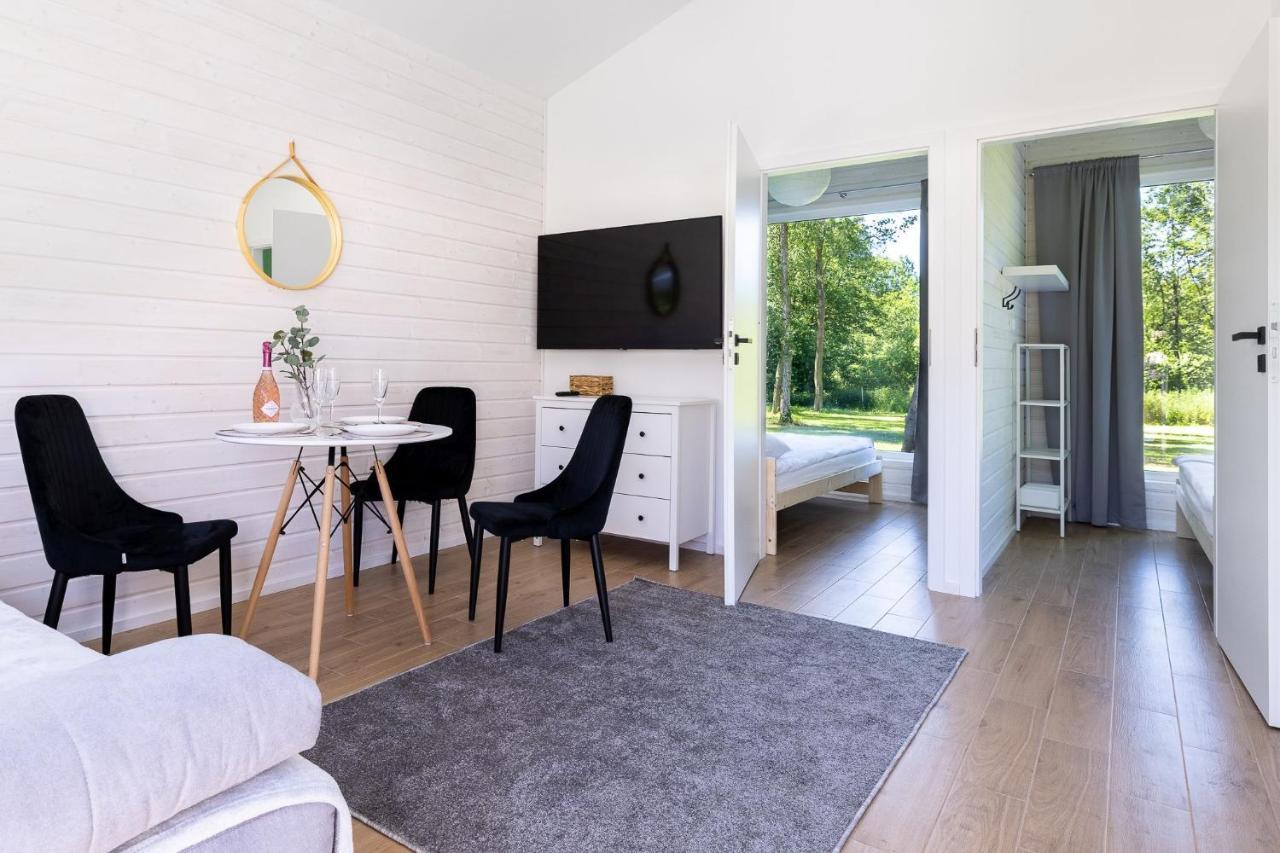 Lumi Resort Domki Letniskowe Z Podgrzewanym Basenem Rewal Εξωτερικό φωτογραφία