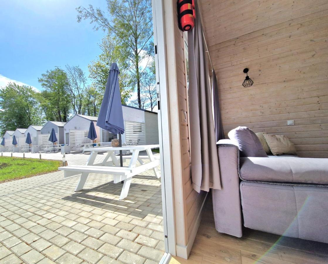 Lumi Resort Domki Letniskowe Z Podgrzewanym Basenem Rewal Εξωτερικό φωτογραφία