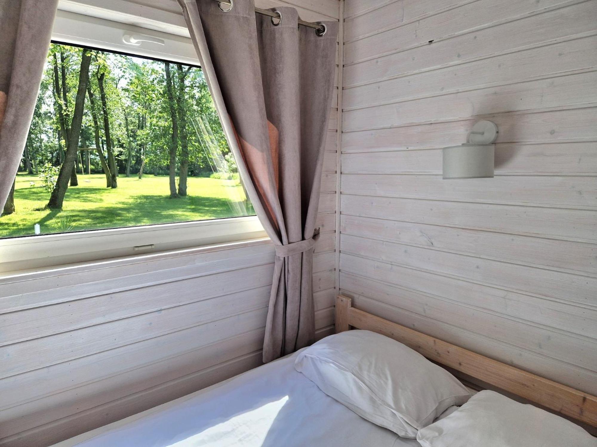 Lumi Resort Domki Letniskowe Z Podgrzewanym Basenem Rewal Δωμάτιο φωτογραφία