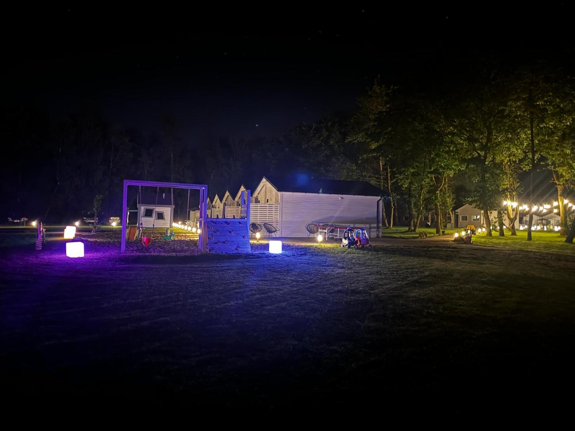 Lumi Resort Domki Letniskowe Z Podgrzewanym Basenem Rewal Εξωτερικό φωτογραφία