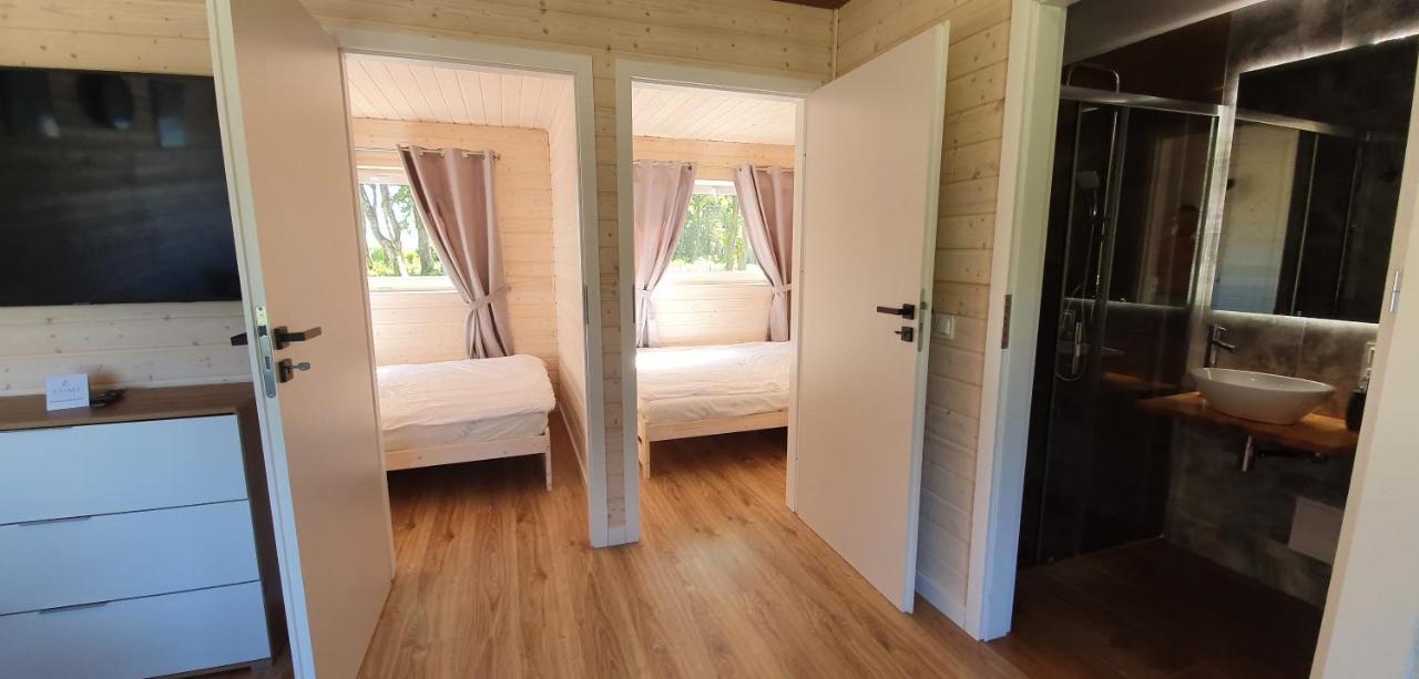 Lumi Resort Domki Letniskowe Z Podgrzewanym Basenem Rewal Εξωτερικό φωτογραφία